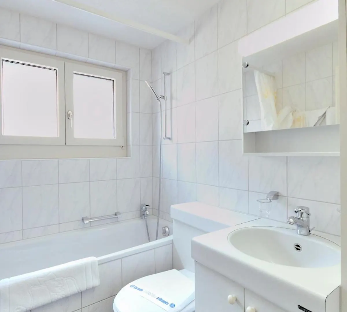 Apartment Very Central Studio - Crown 41 Zurich